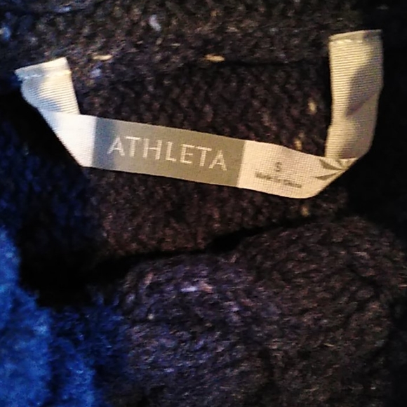 Athleta Vintage Cable Knit Sweater Navy Blue Small - Picture 2 of 6